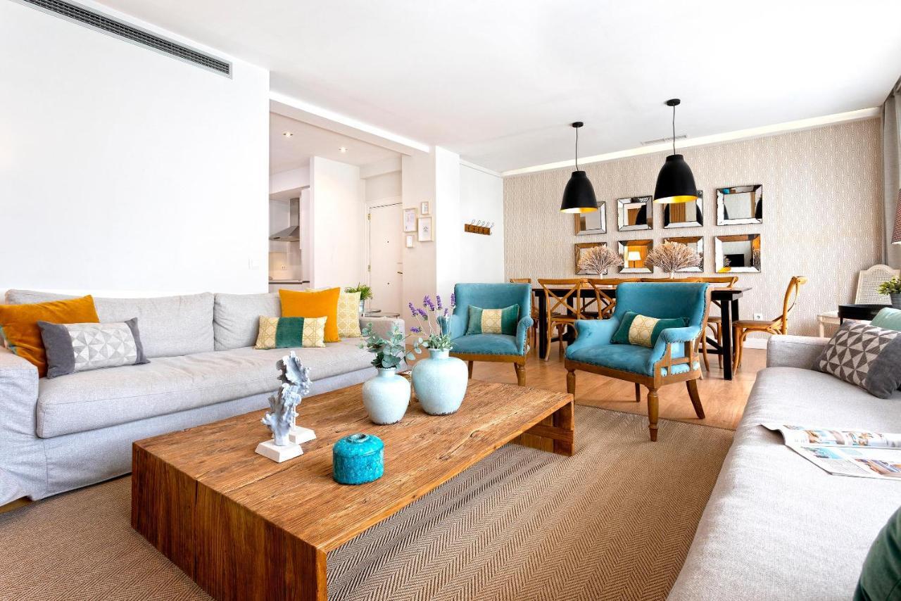 Genteel Home Paseo De Reding Málaga Eksteriør bilde